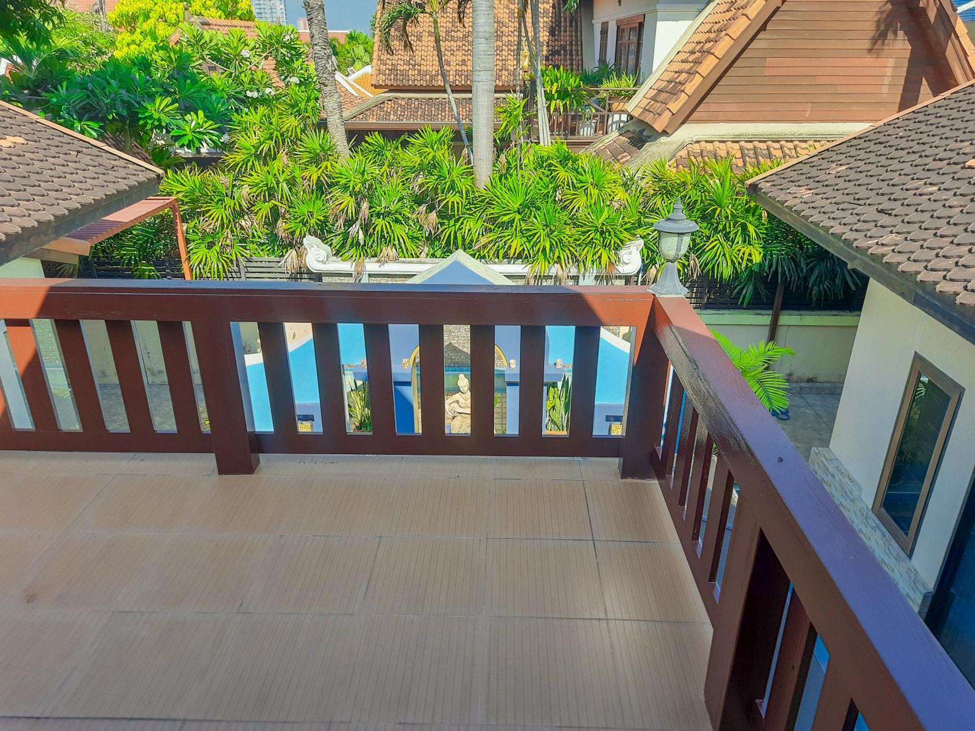 4Br Bali Style Private Pool Villa Siya พูลวิลล่าพัทยา パッタヤー エクステリア 写真