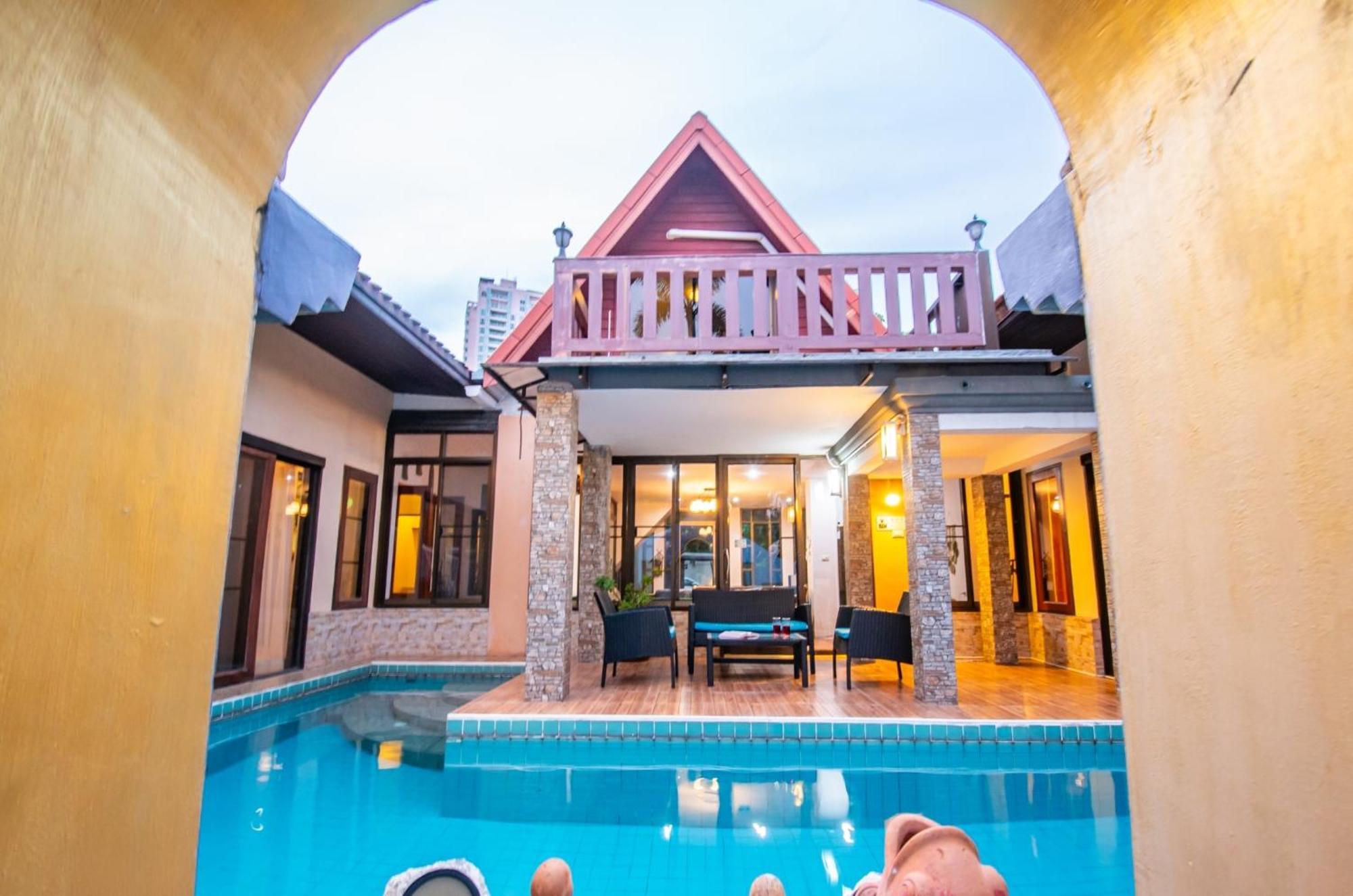 4Br Bali Style Private Pool Villa Siya พูลวิลล่าพัทยา パッタヤー エクステリア 写真